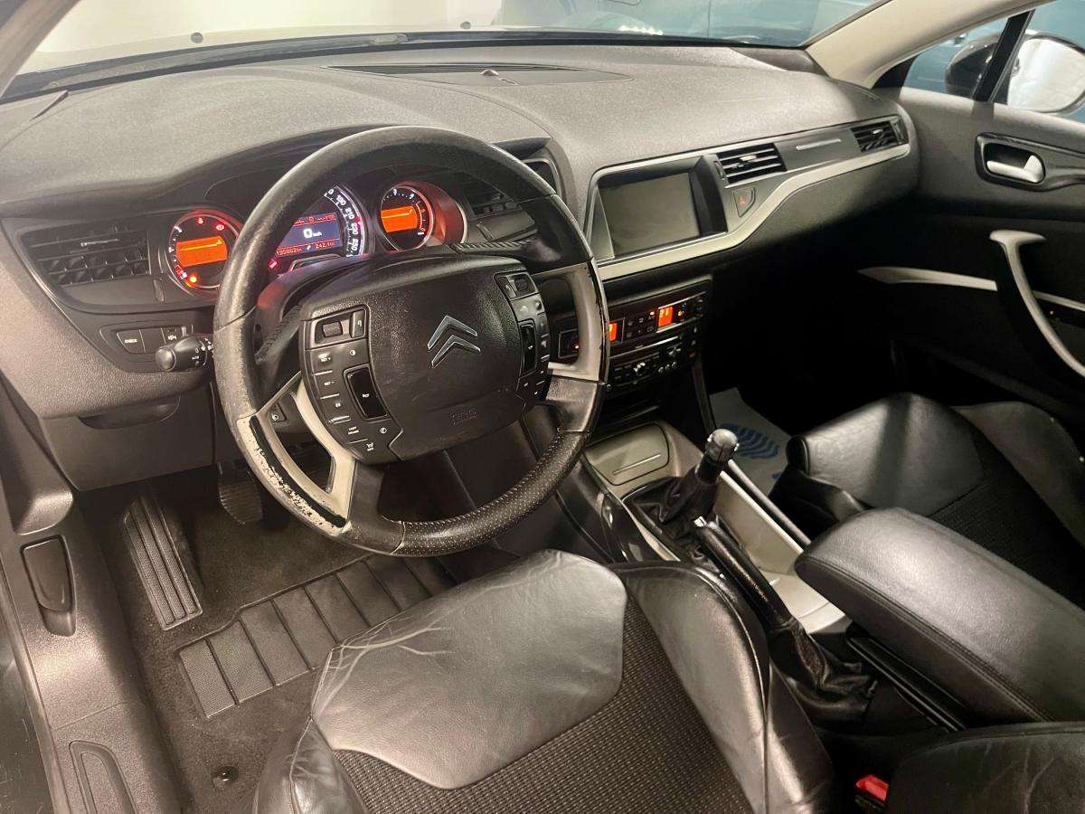 citroen-c5-tourer-2012-diesel-1560cc