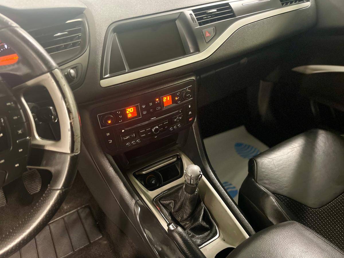 citroen-c5-tourer-2012-diesel-1560cc