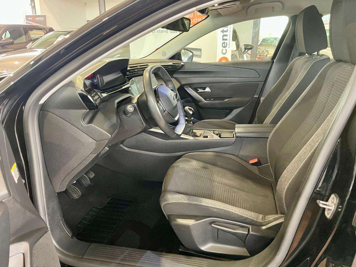 peugeot-308-2023-gasolina-1199cc