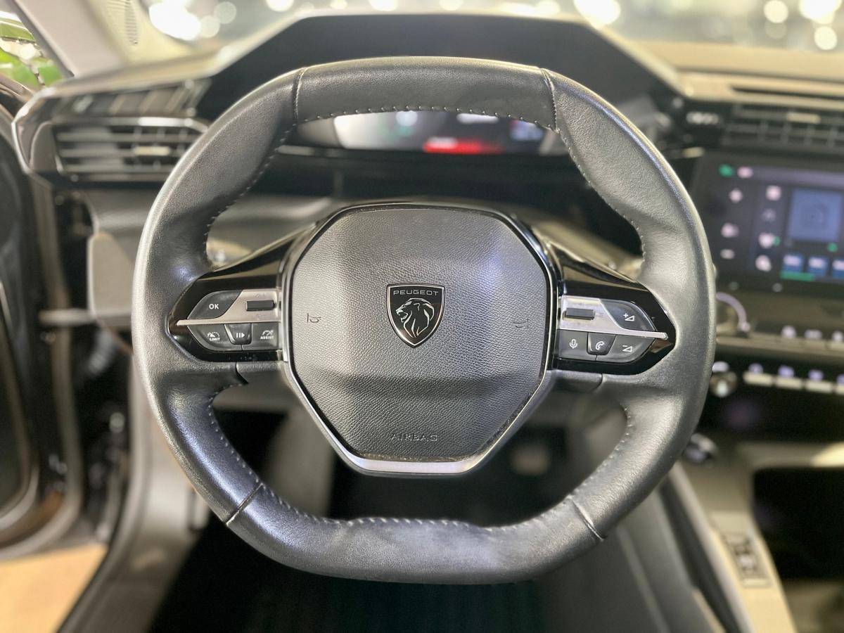peugeot-308-2023-gasolina-1199cc