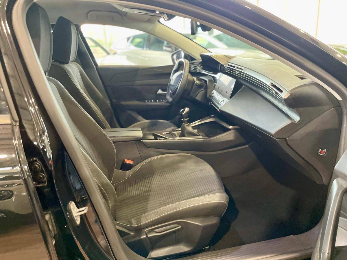 peugeot-308-2023-gasolina-1199cc