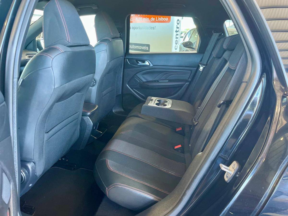 peugeot-308-sw-2019-diesel-1499cc
