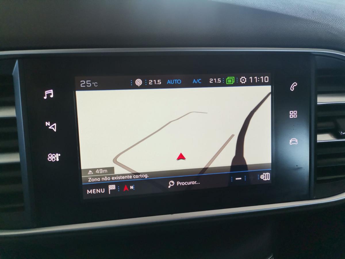 peugeot-308-sw-2018-diesel-1560cc