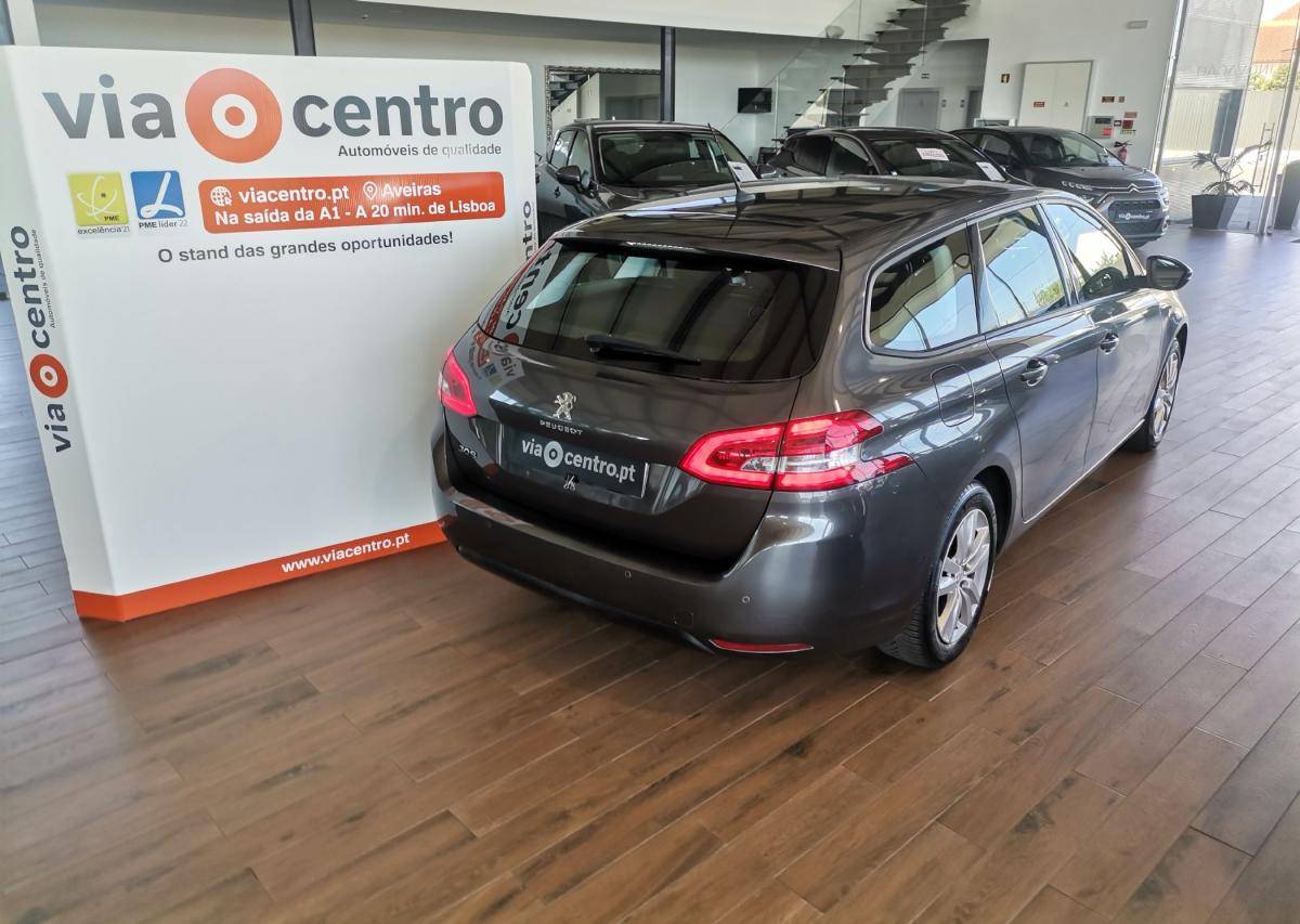 peugeot-308-sw-2018-diesel-1560cc