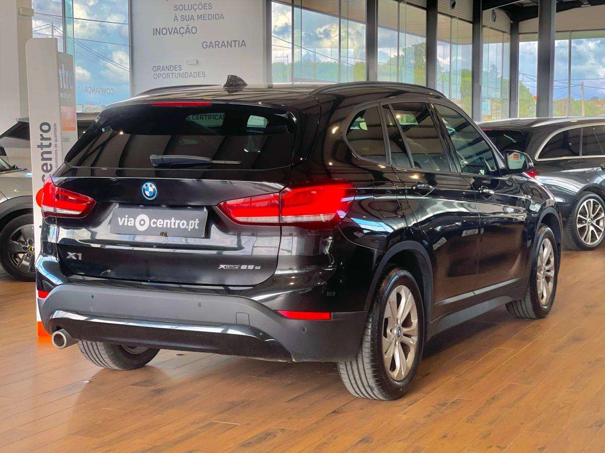 bmw-x1-2022-hibrido-a-gasolina-1499cc