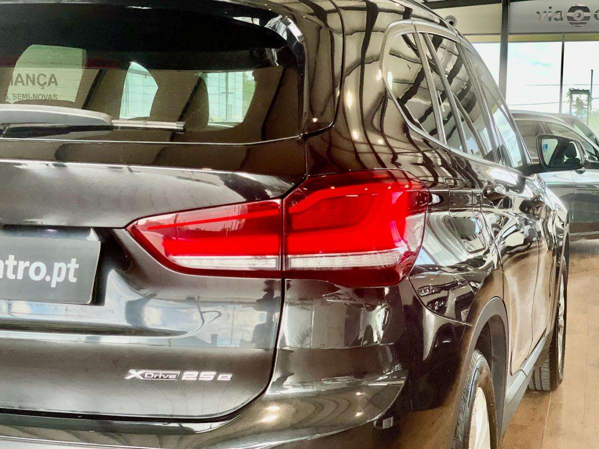 bmw-x1-2022-hibrido-a-gasolina-1499cc