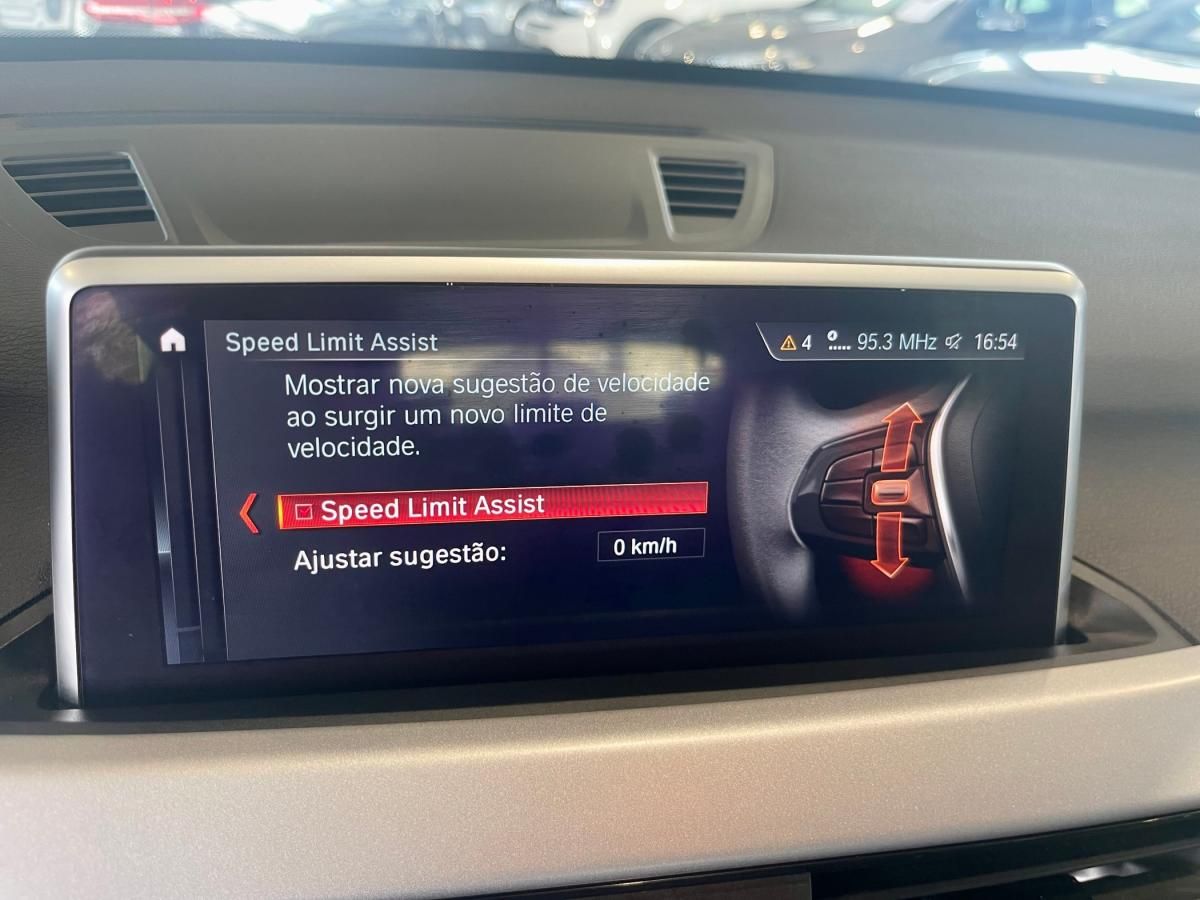 bmw-x1-2022-hibrido-a-gasolina-1499cc