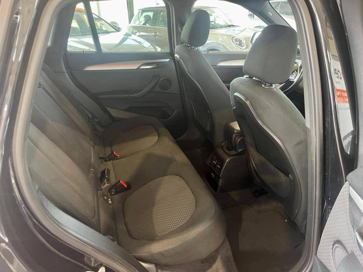 bmw-x1-2022-hibrido-a-gasolina-1499cc