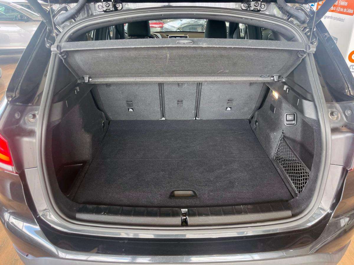 bmw-x1-2022-hibrido-a-gasolina-1499cc