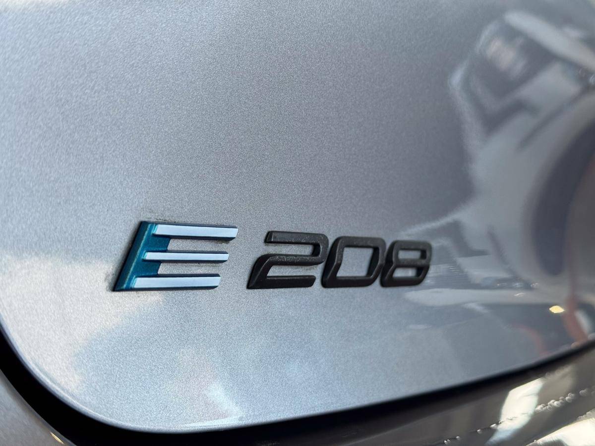 peugeot-208-2024-eletrico-0cc