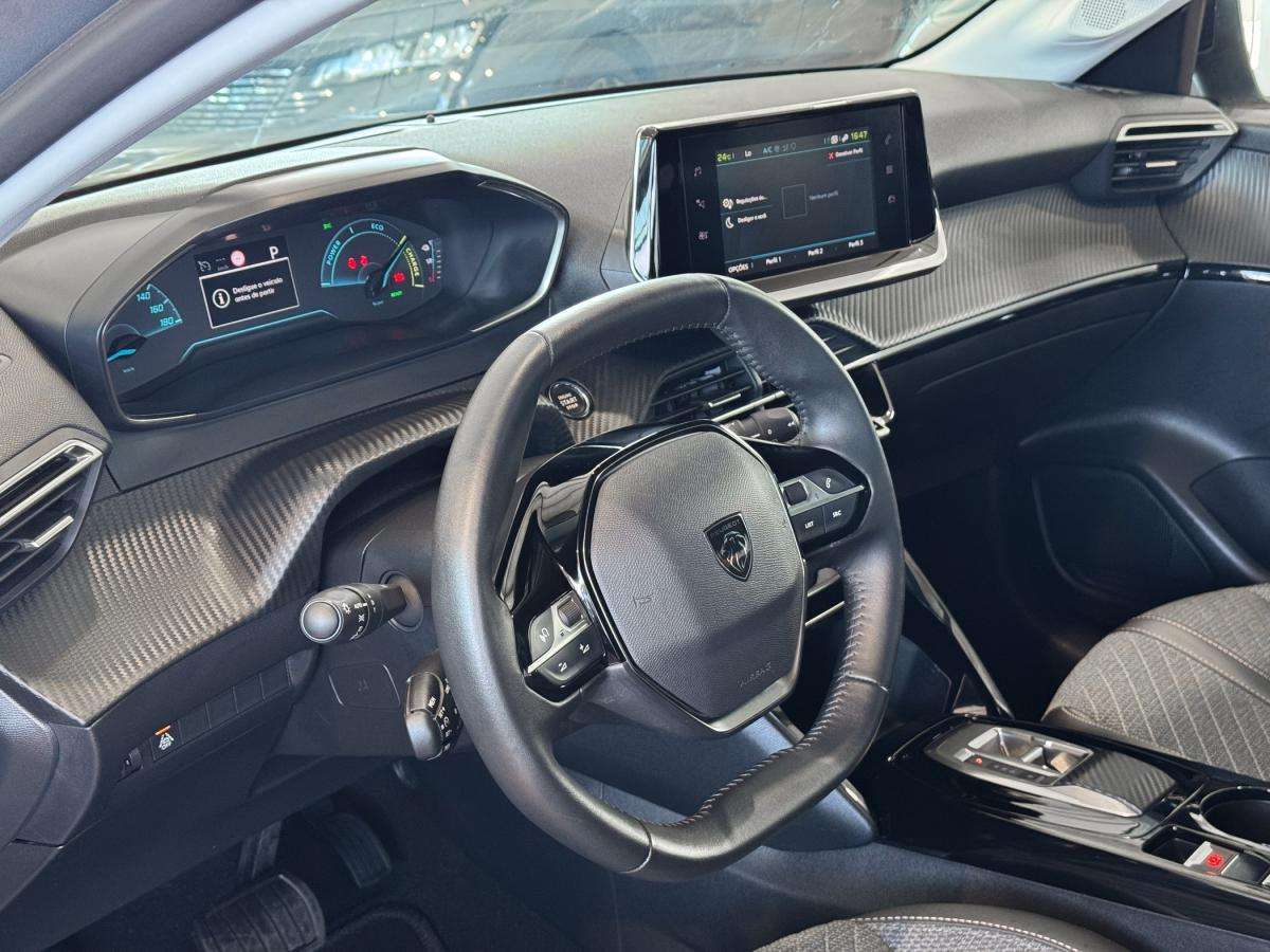 peugeot-208-2024-eletrico-0cc