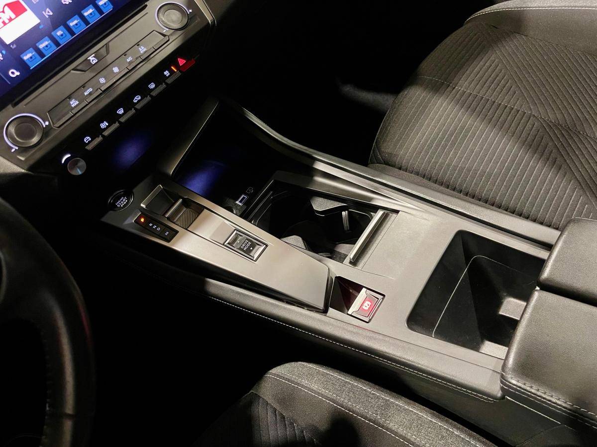 peugeot-308-2022-gasolina-1199cc