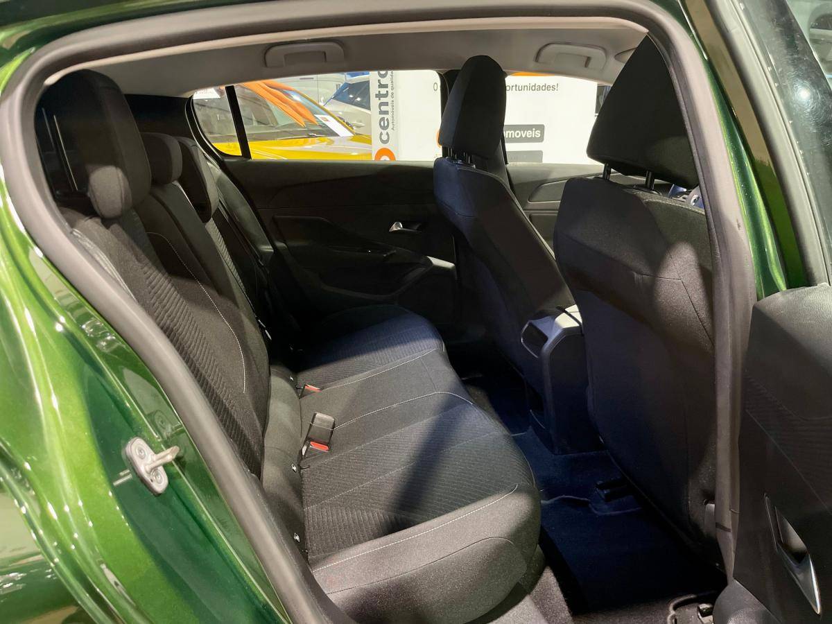 peugeot-308-2022-gasolina-1199cc