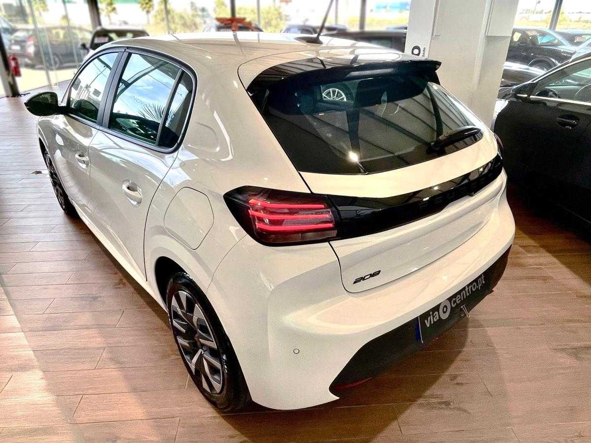 peugeot-208-2024-gasolina-1199cc