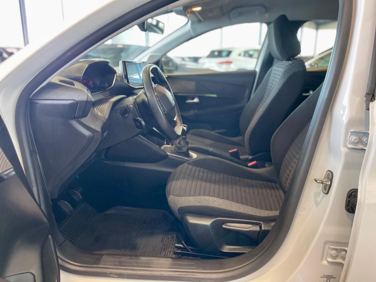 peugeot-208-2024-gasolina-1199cc