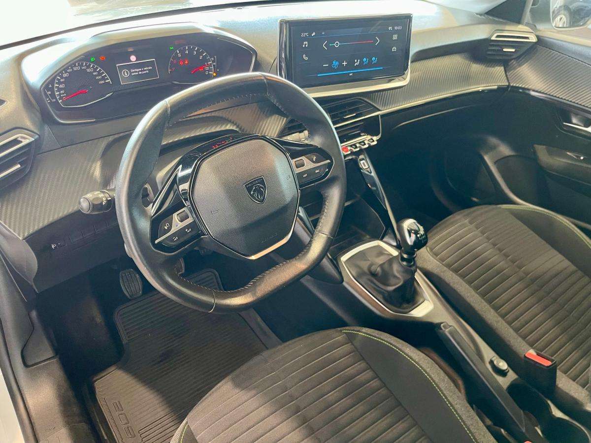 peugeot-208-2024-gasolina-1199cc