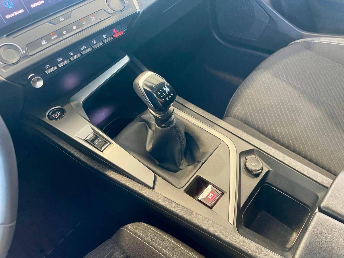 peugeot-308-sw-2022-gasolina-1199cc