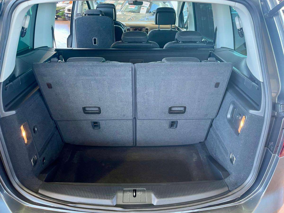seat-alhambra-2017-diesel-1968cc
