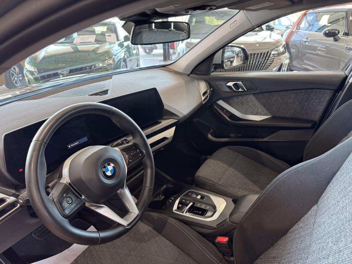 bmw-serie-1-2025-gasolina-1499cc