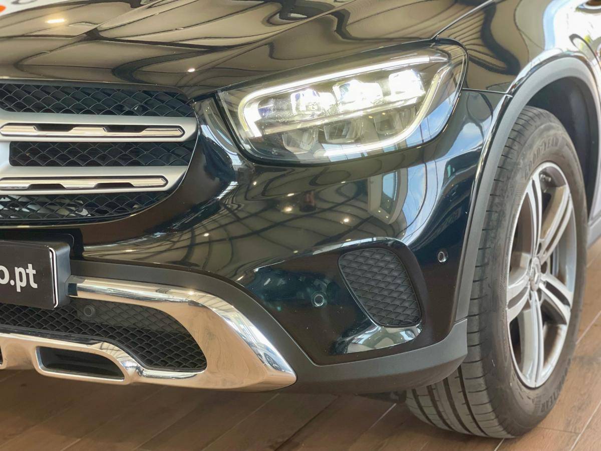 mercedes-benz-glc-2022-hibrido-a-diesel-1950cc