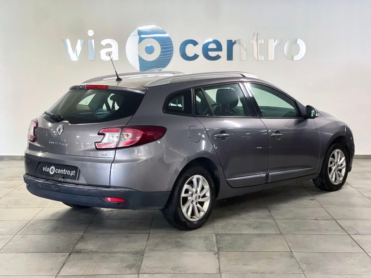 renault-megane-sport-tourer-2012-diesel-1461cc