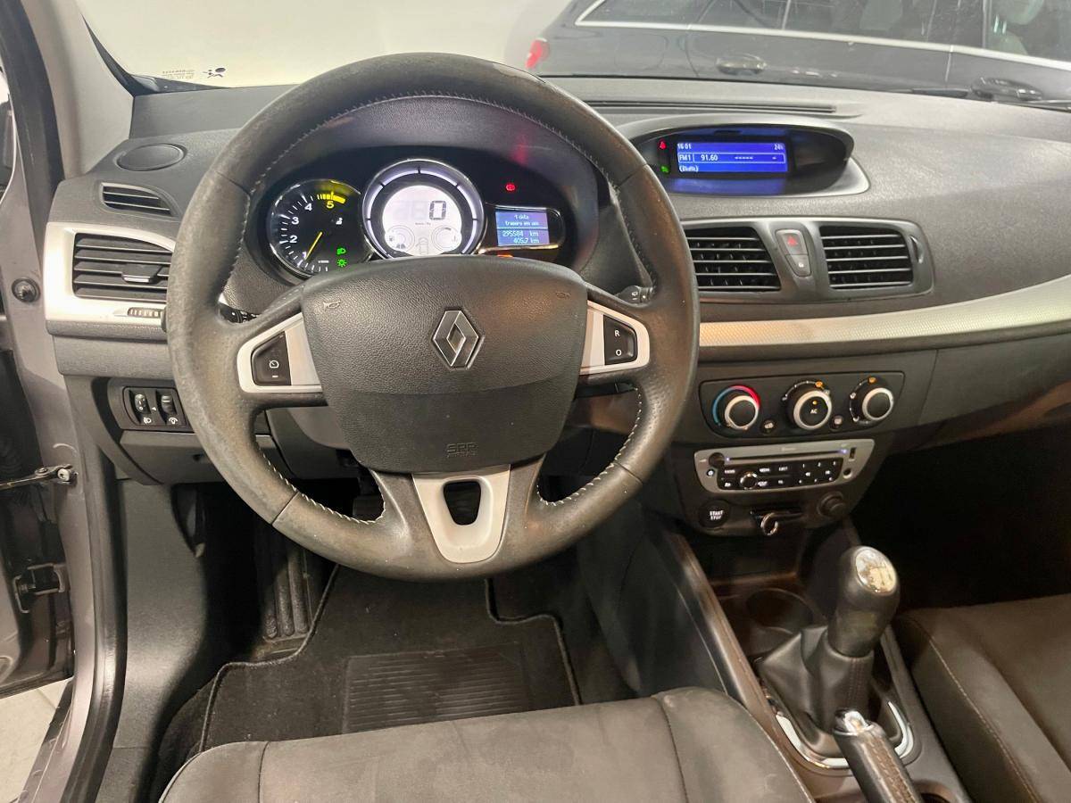 renault-megane-sport-tourer-2012-diesel-1461cc