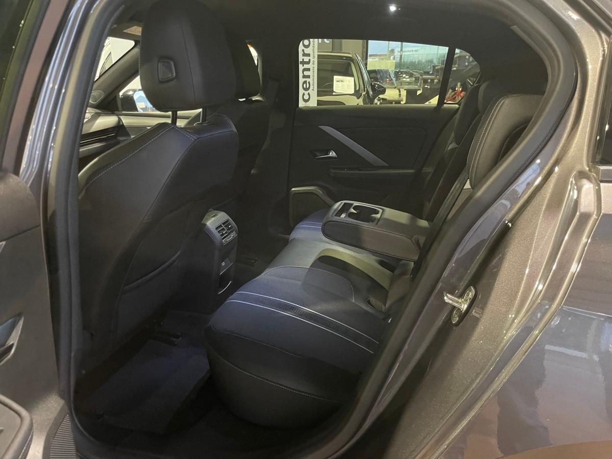 opel-astra-2024-hibrido-a-gasolina-1598cc