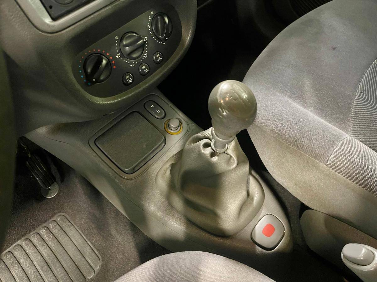 renault-clio-2000-gasolina-1149cc