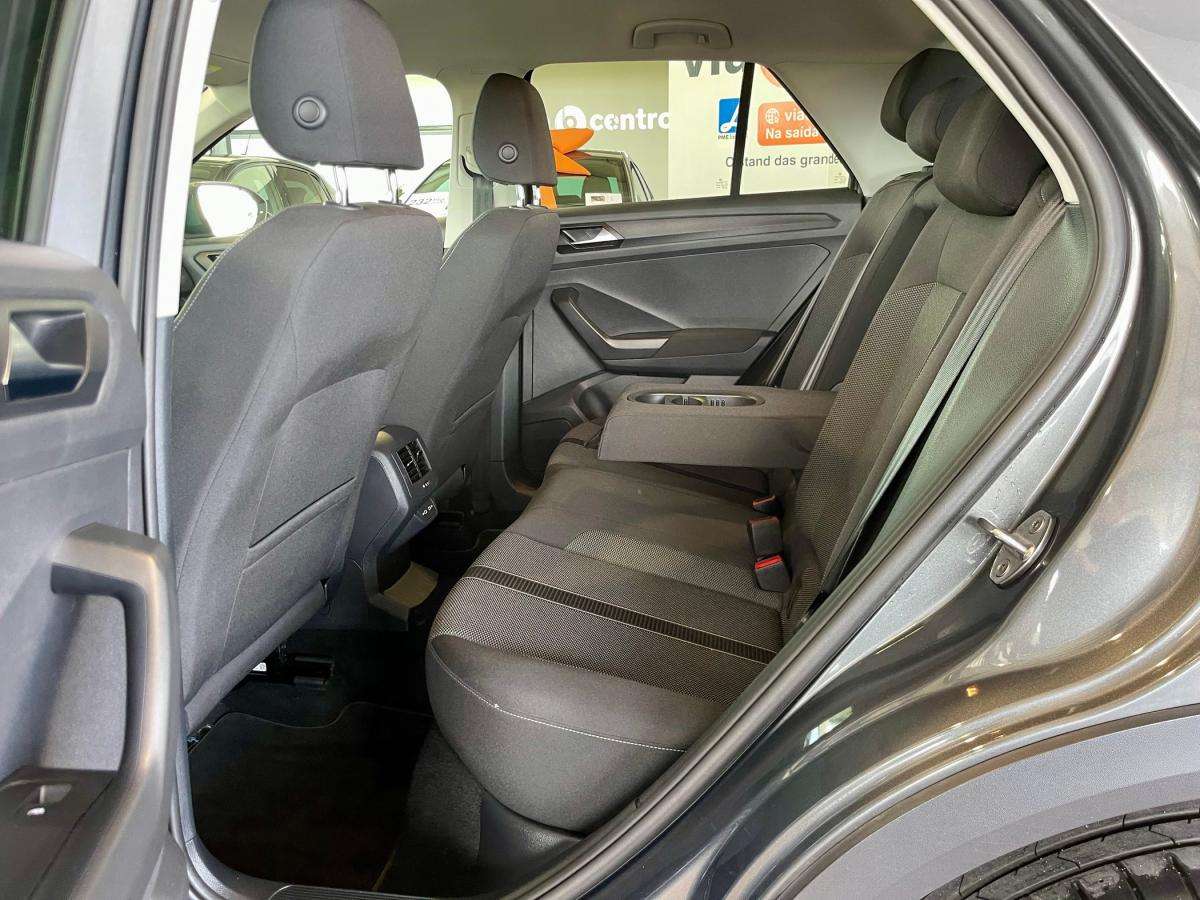 volkswagen-t-roc-2025-gasolina-999cc