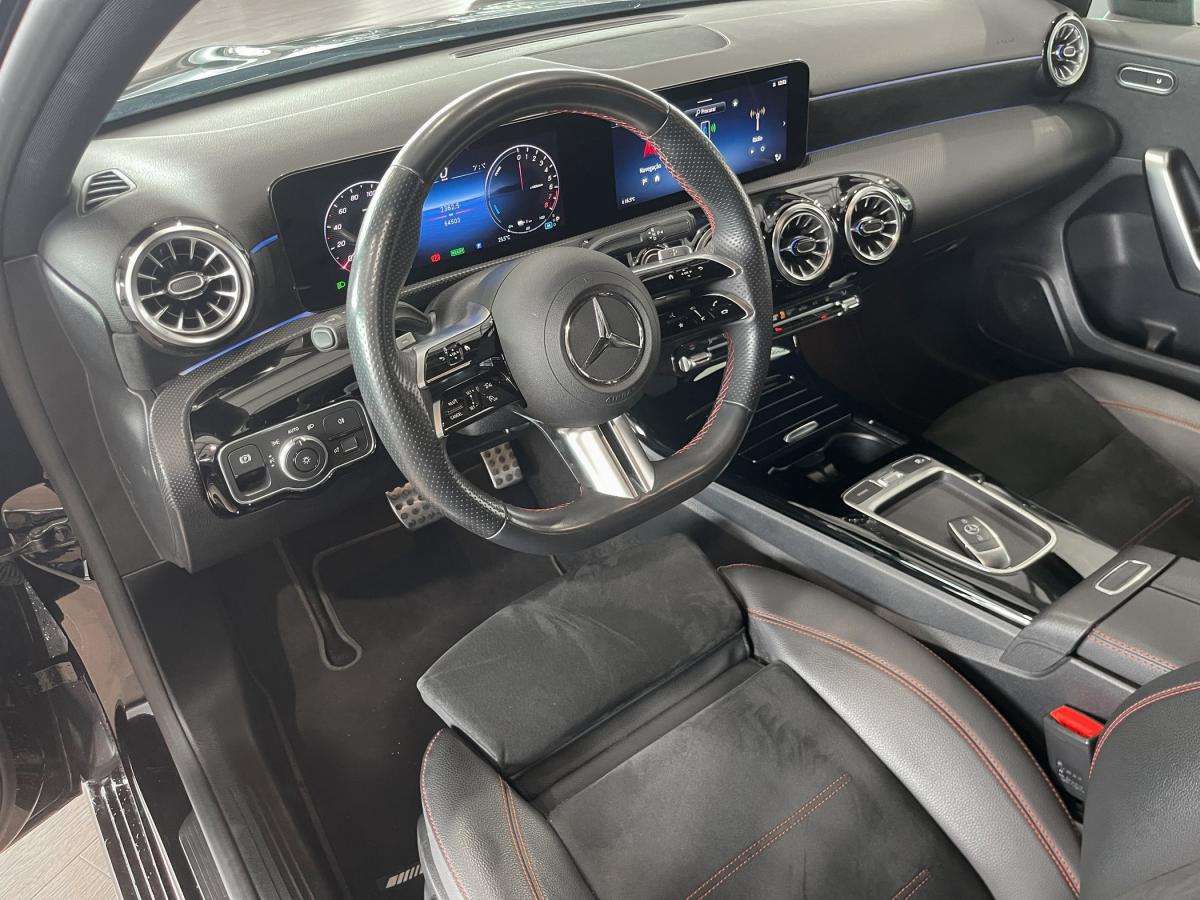 mercedes-benz-classe-a-2024-hibrido-a-gasolina-1332cc