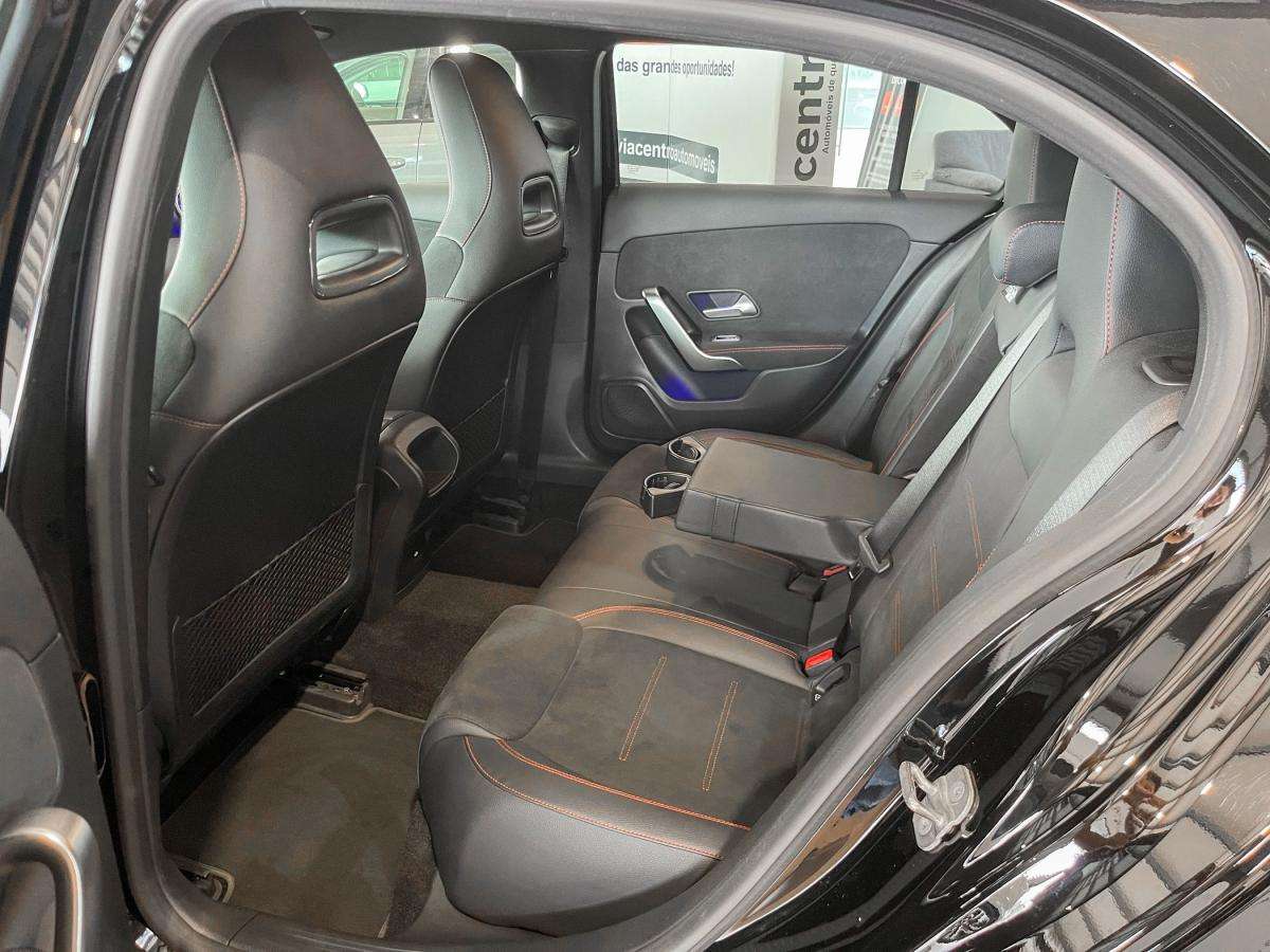 mercedes-benz-classe-a-2024-hibrido-a-gasolina-1332cc
