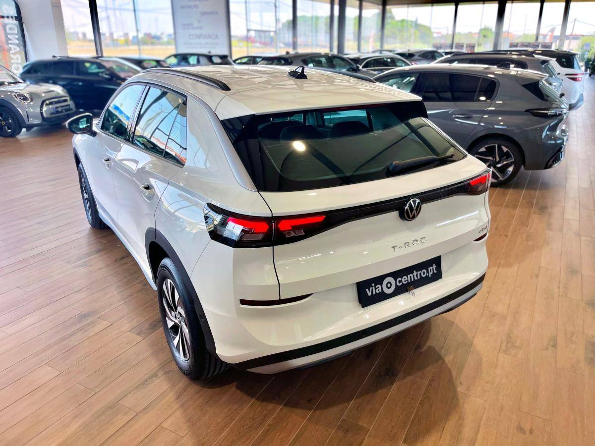 volkswagen-t-roc-2026-gasolina-1498cc