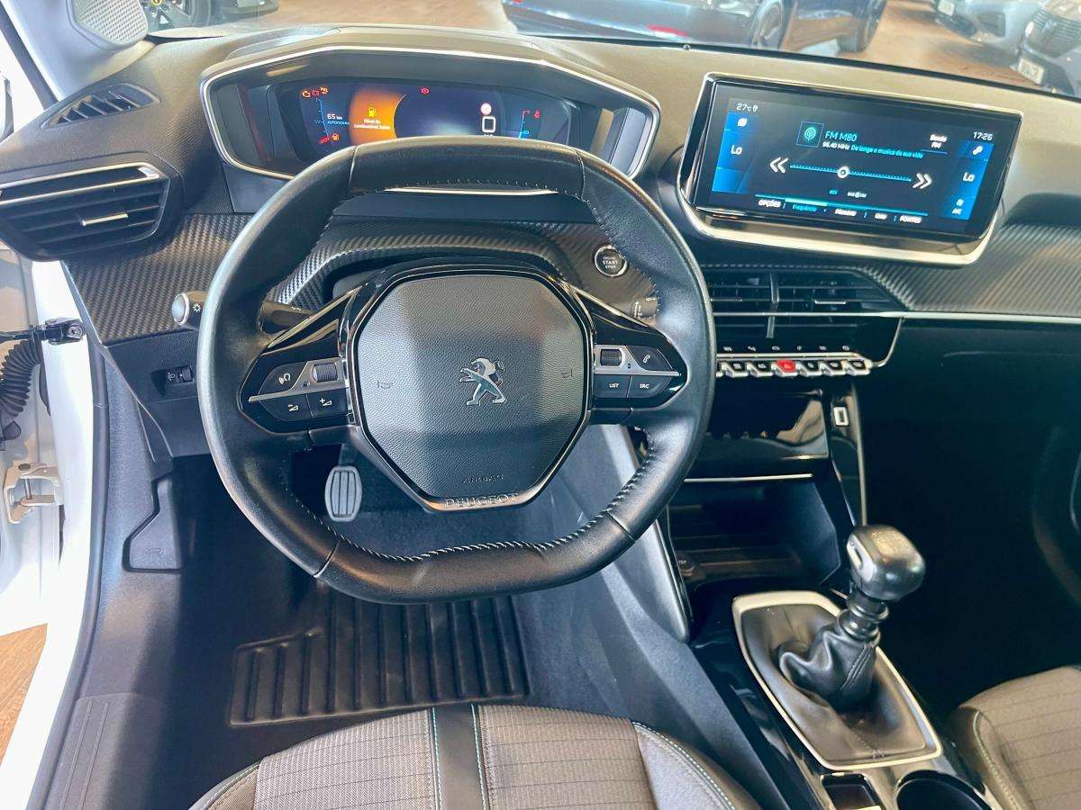 peugeot-208-2021-gasolina-1199cc