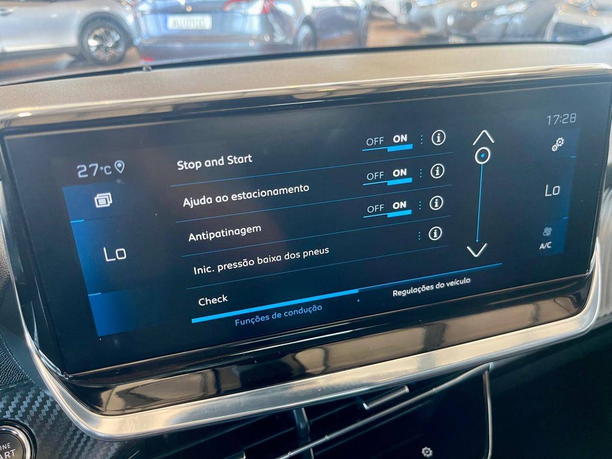 peugeot-208-2021-gasolina-1199cc