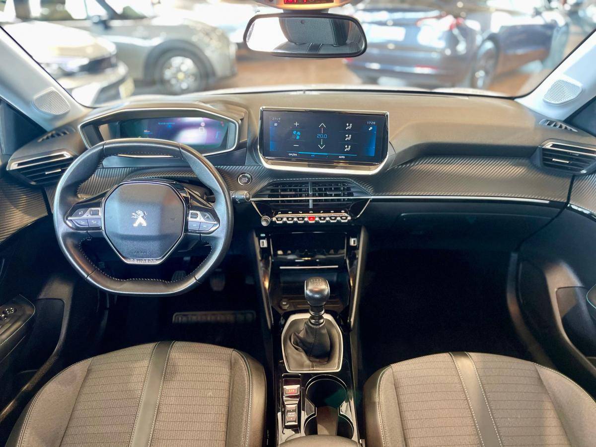 peugeot-208-2021-gasolina-1199cc
