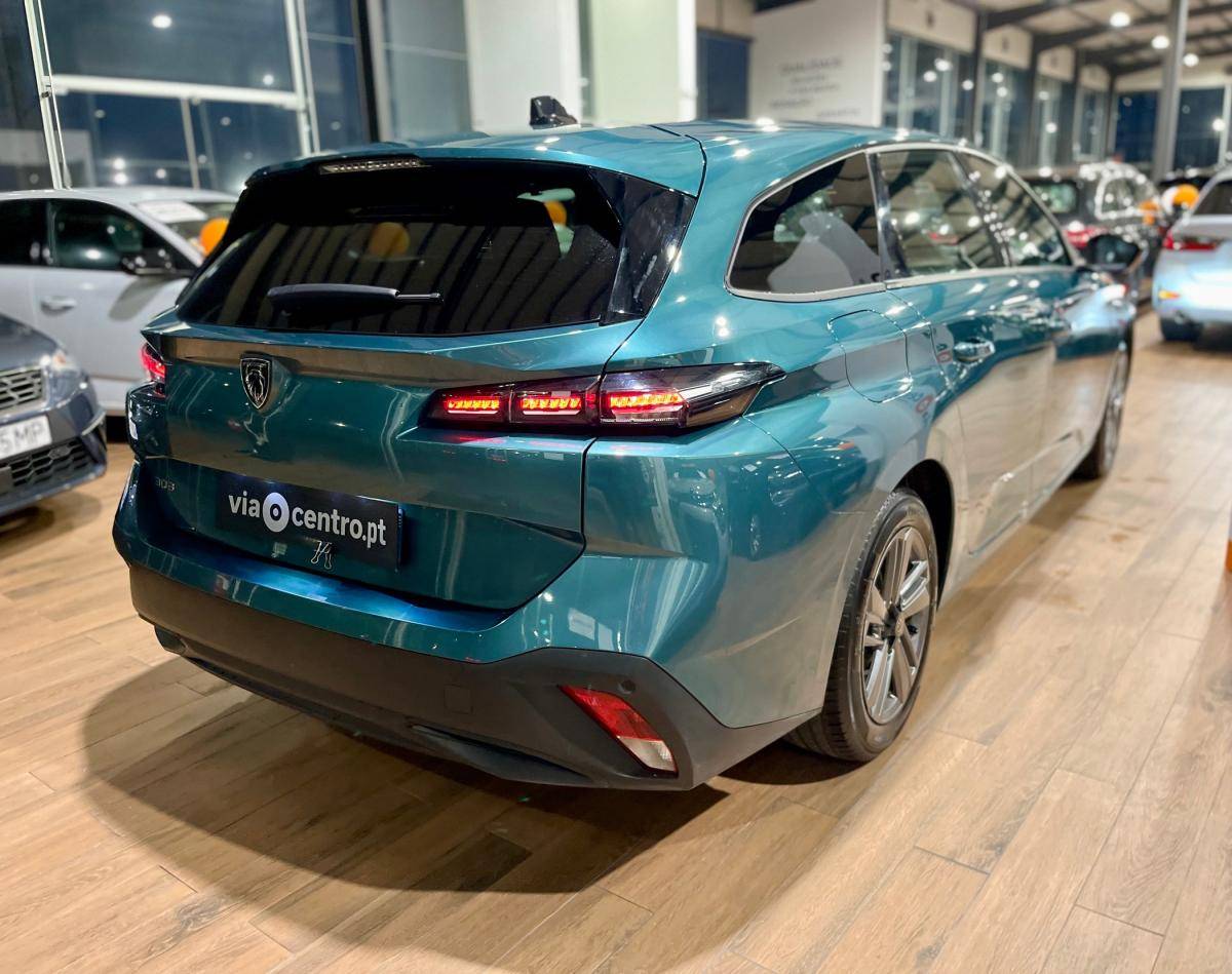 peugeot-308-sw-2023-gasolina-1199cc