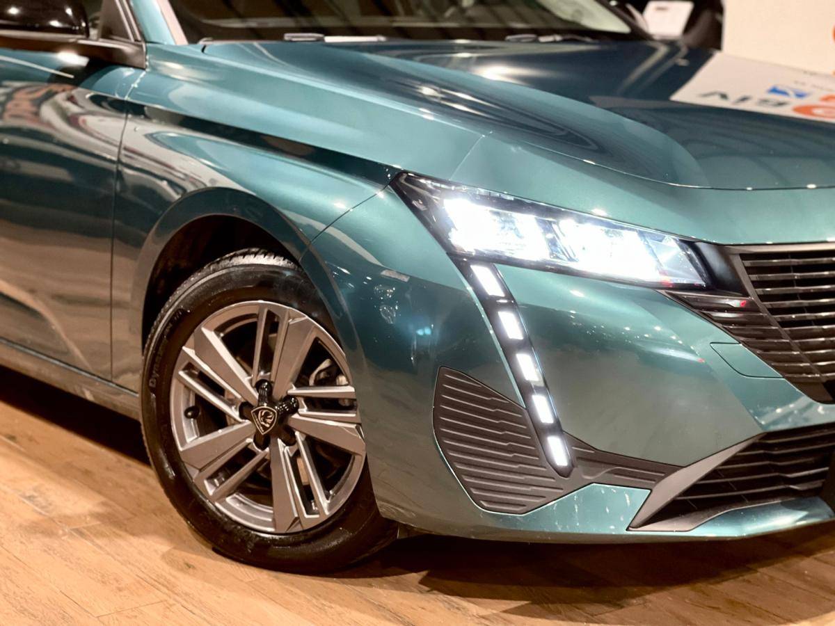 peugeot-308-sw-2023-gasolina-1199cc