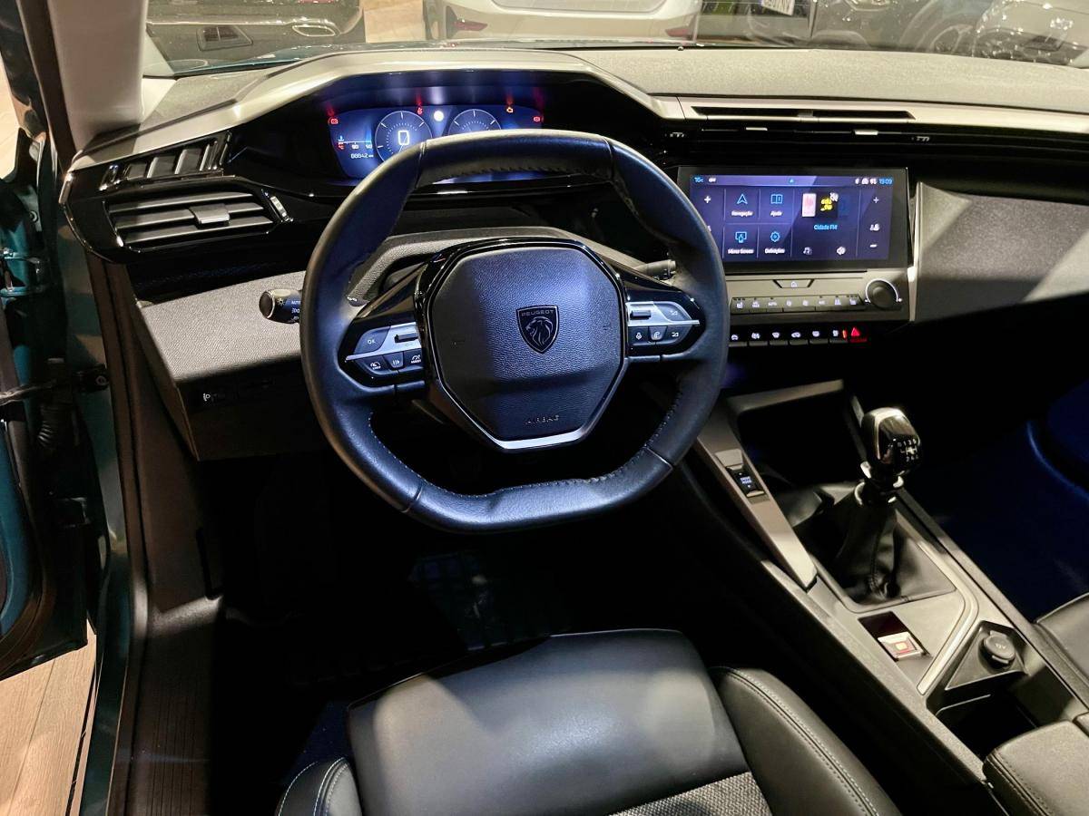peugeot-308-sw-2023-gasolina-1199cc