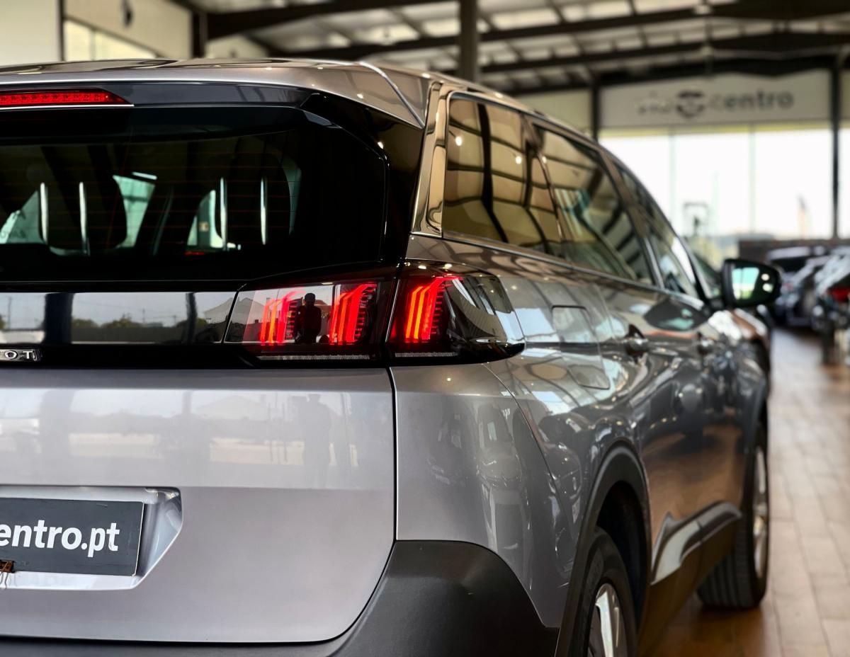 peugeot-5008-2021-diesel-1499cc