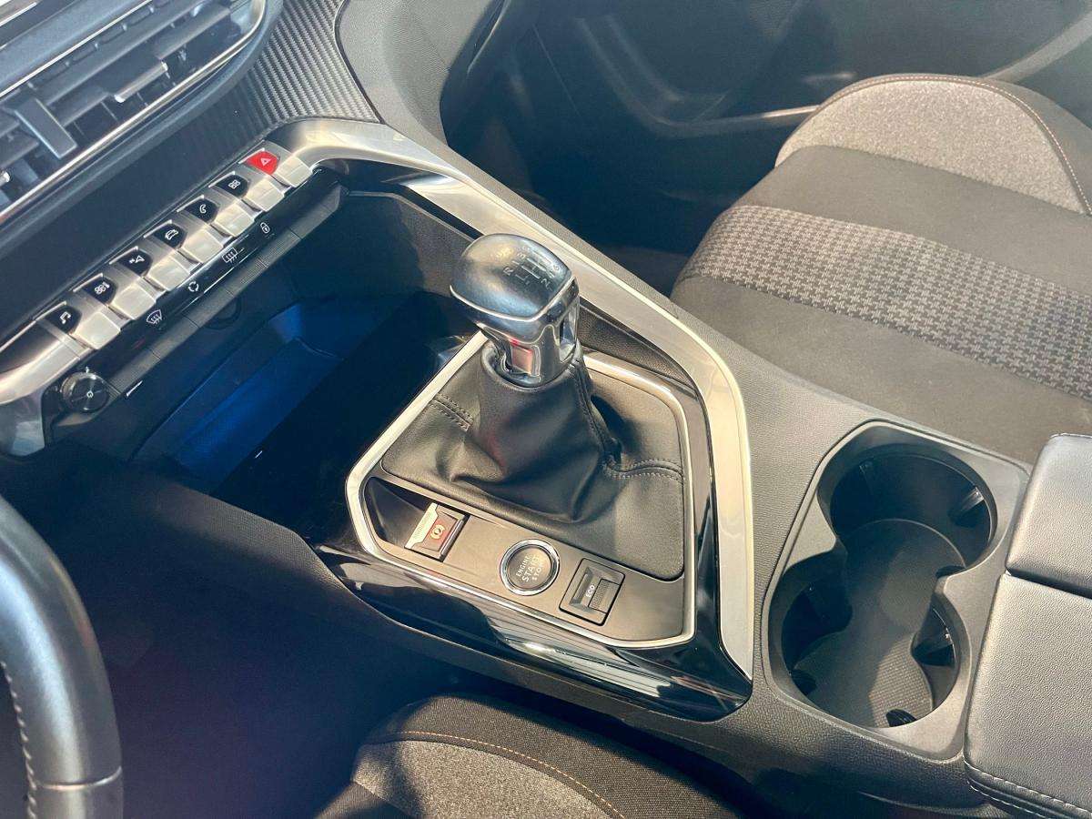 peugeot-5008-2021-diesel-1499cc