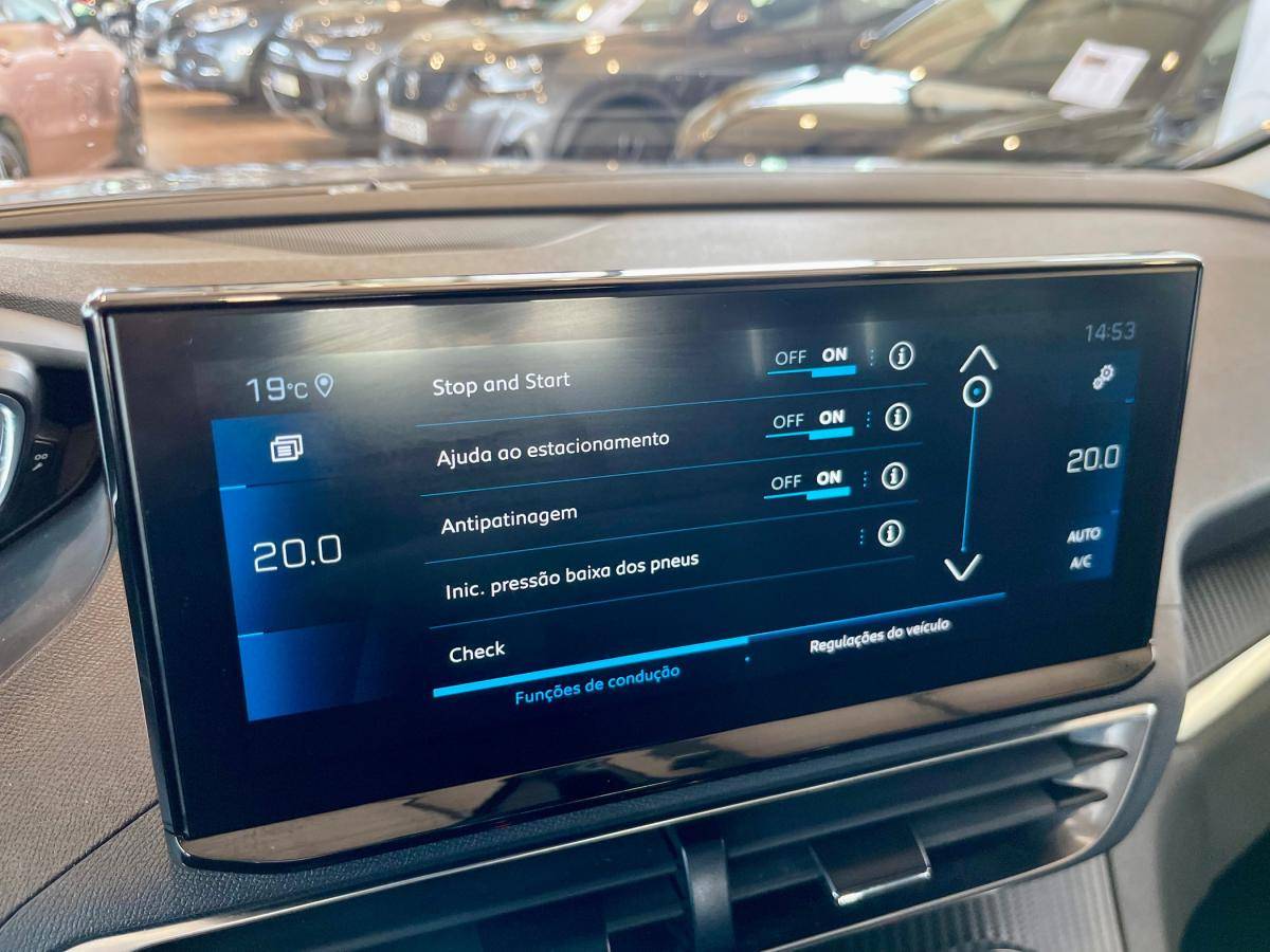 peugeot-5008-2021-diesel-1499cc