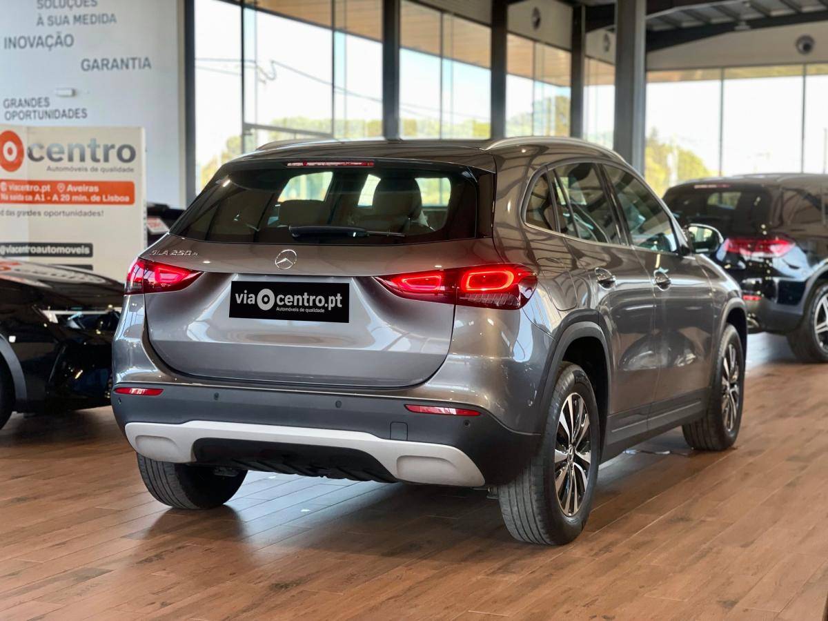 mercedes-benz-gla-2022-hibrido-a-gasolina-1332cc