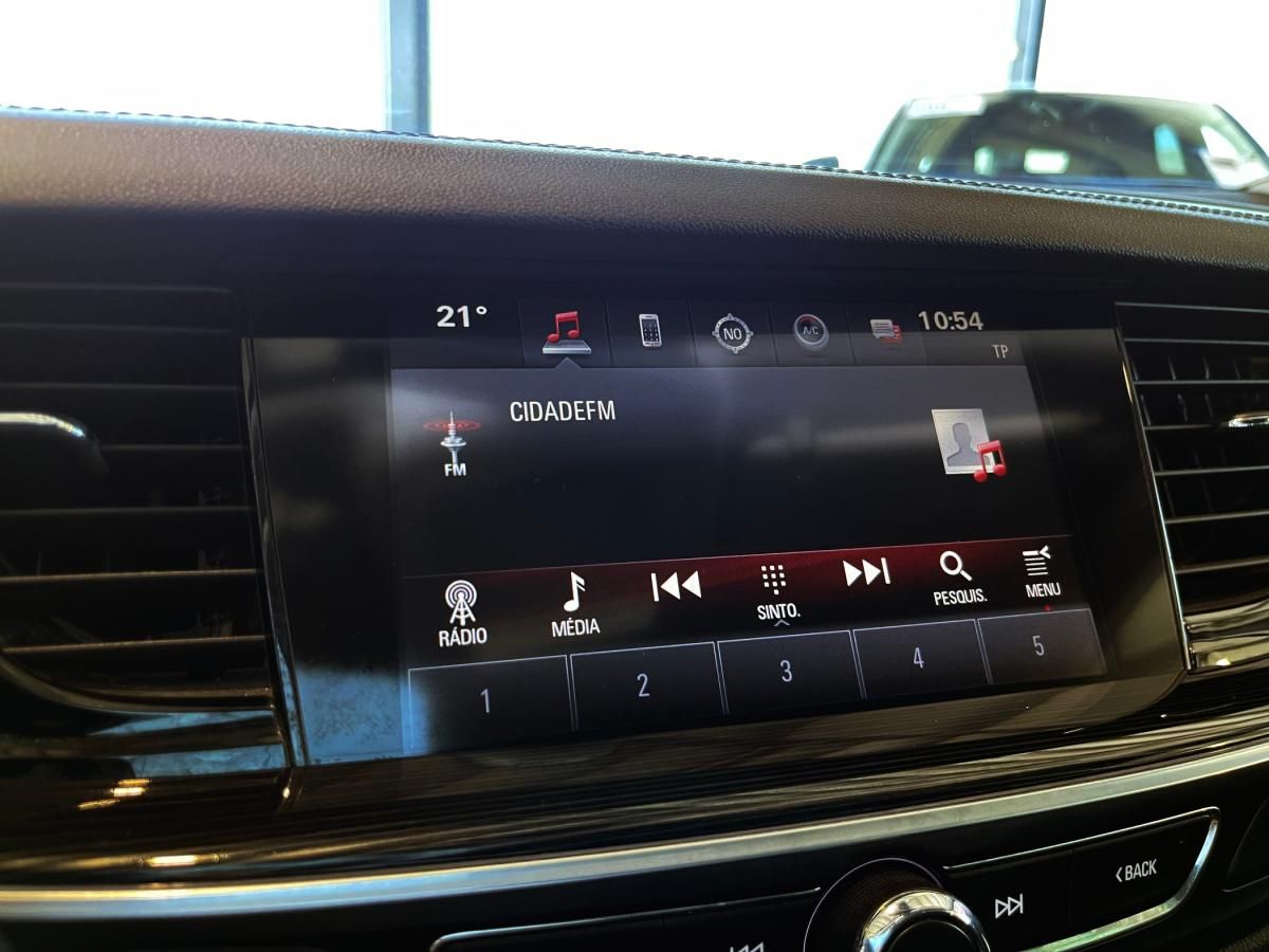 opel-insignia-sports-tourer-2019-diesel-1598cc