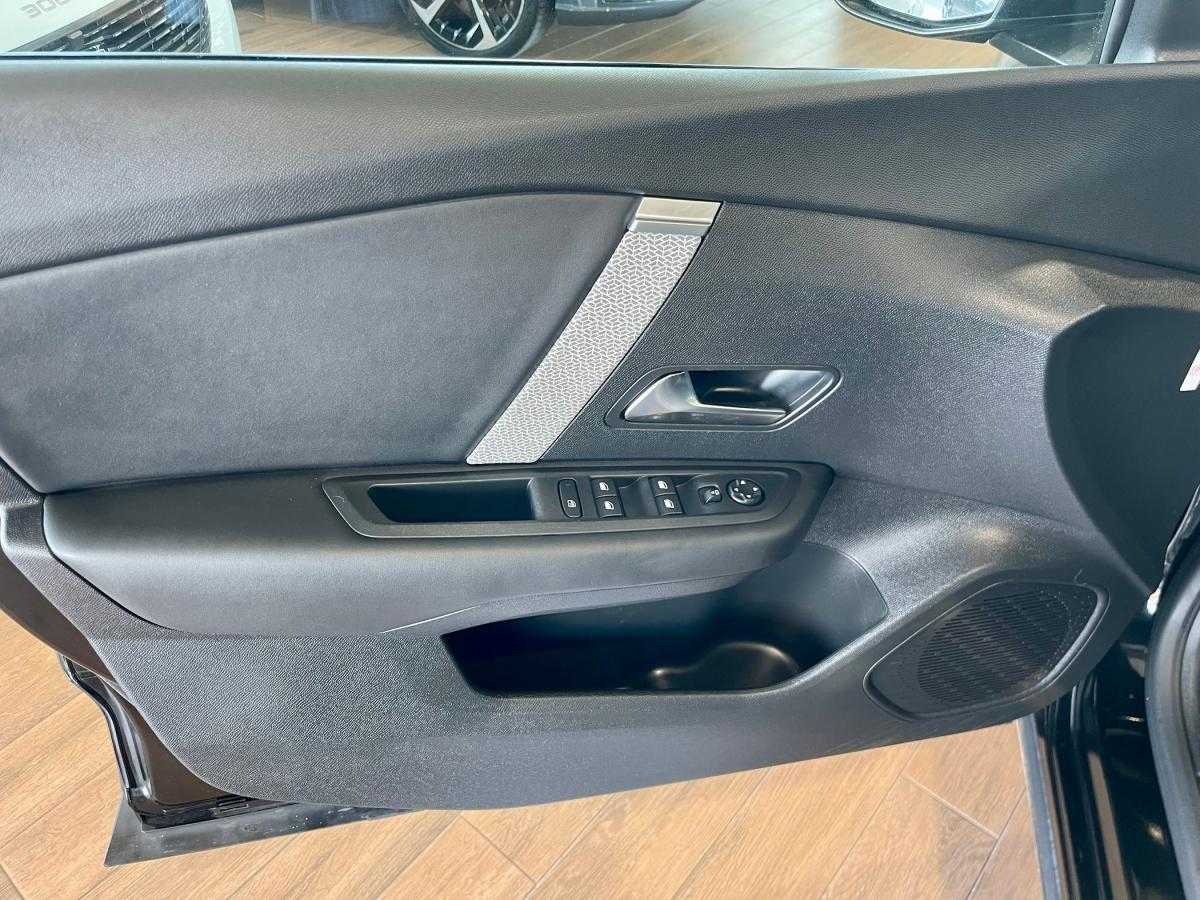 citroen-c4-2023-gasolina-1199cc