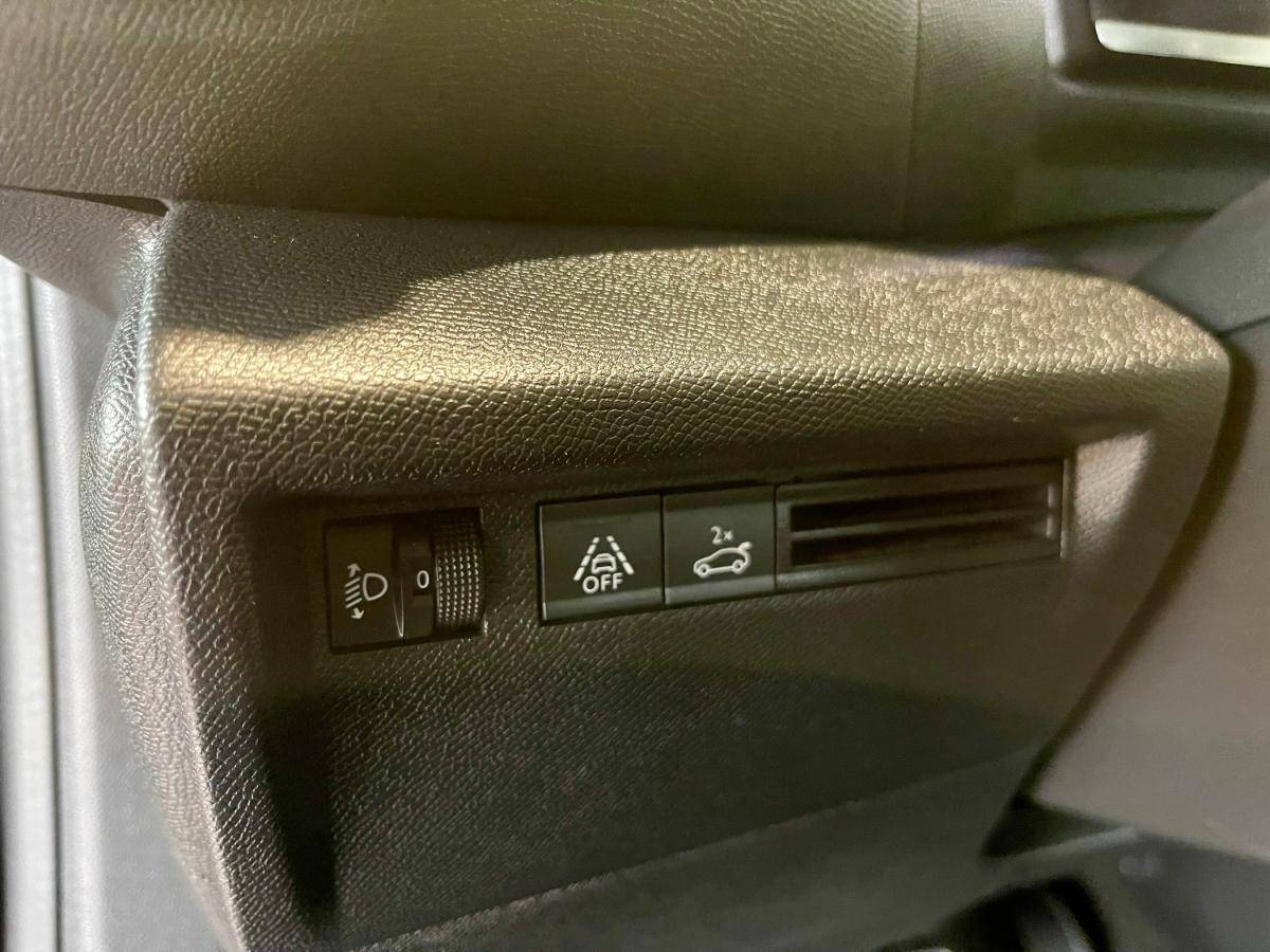 citroen-c4-2023-gasolina-1199cc