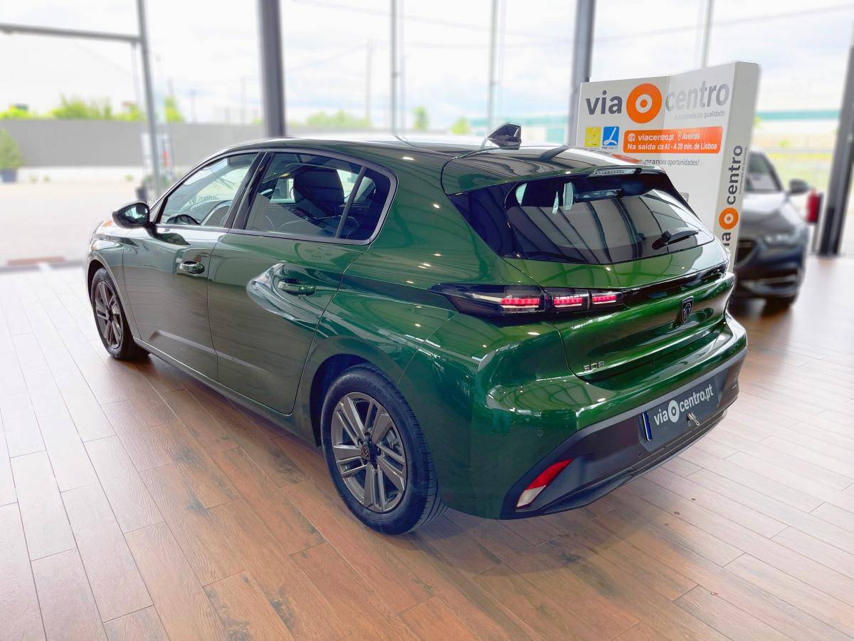peugeot-308-2023-gasolina-1199cc