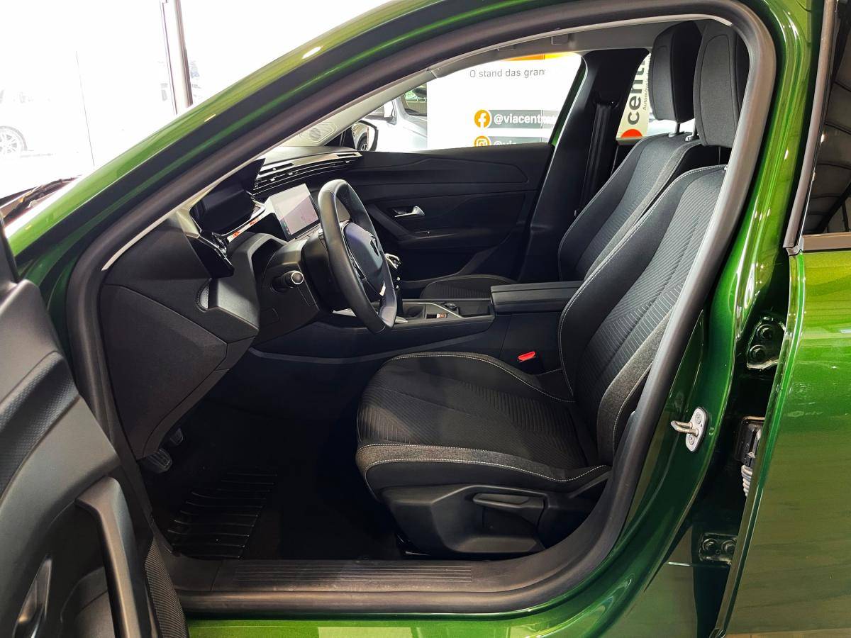 peugeot-308-2023-gasolina-1199cc