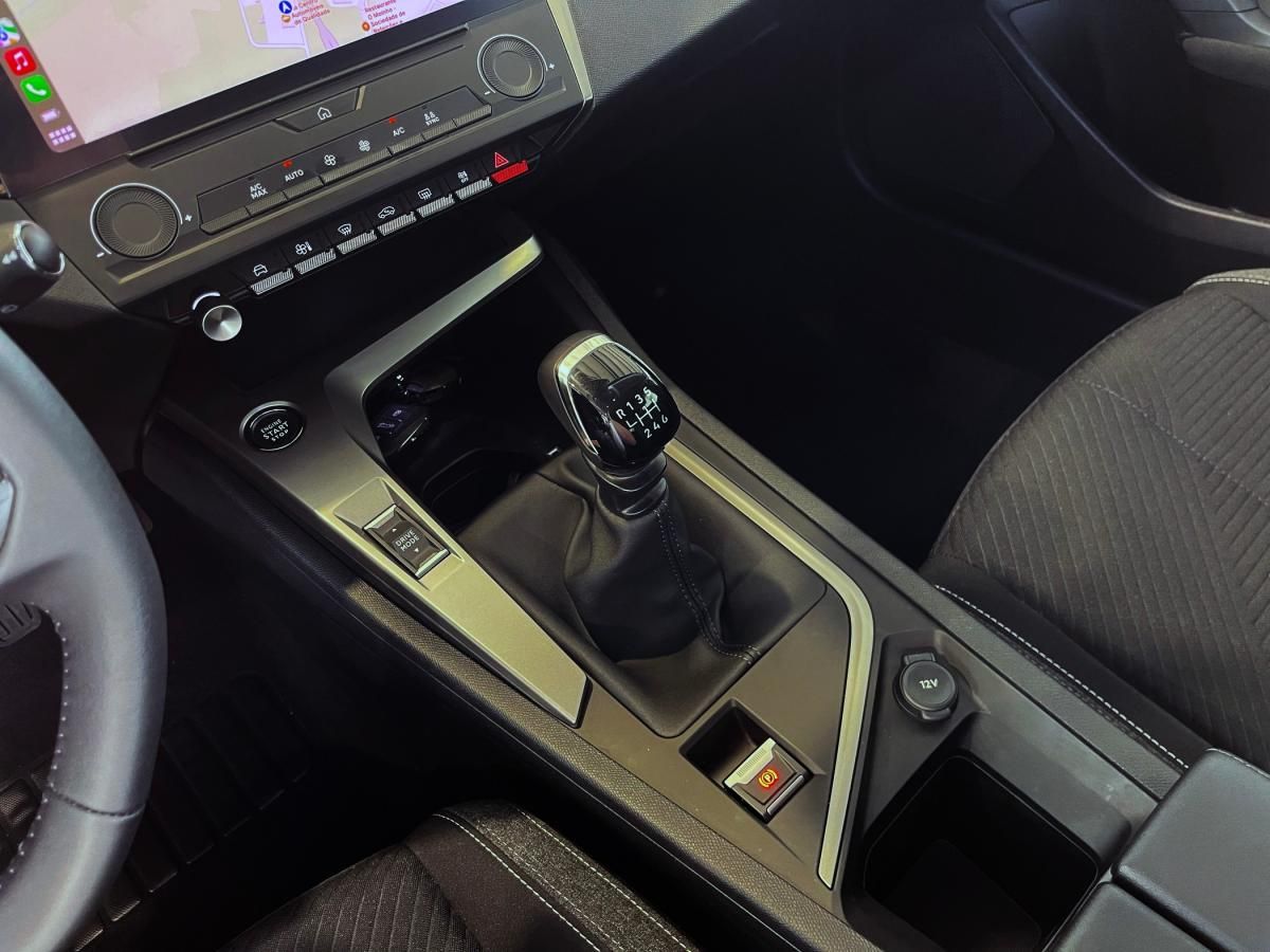 peugeot-308-2023-gasolina-1199cc