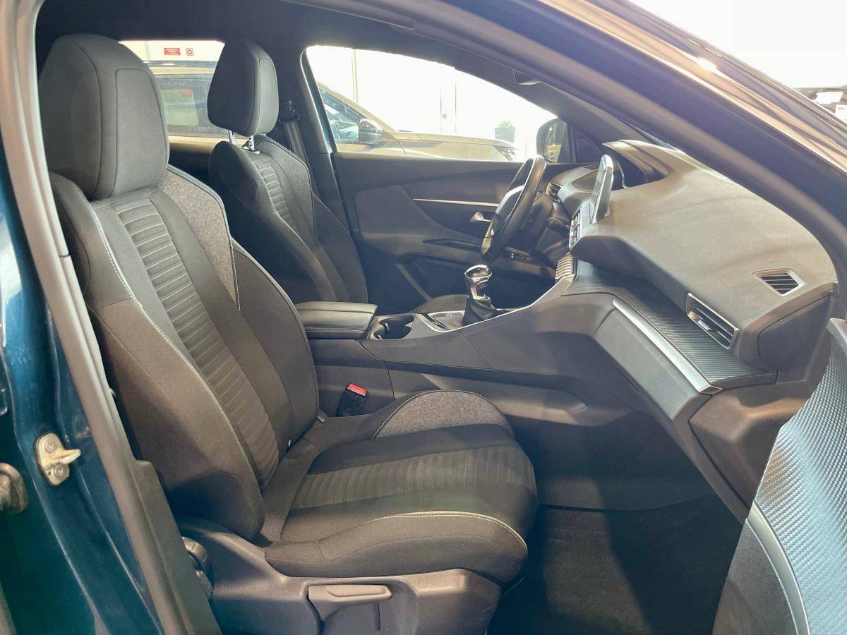 peugeot-3008-2023-gasolina-1199cc