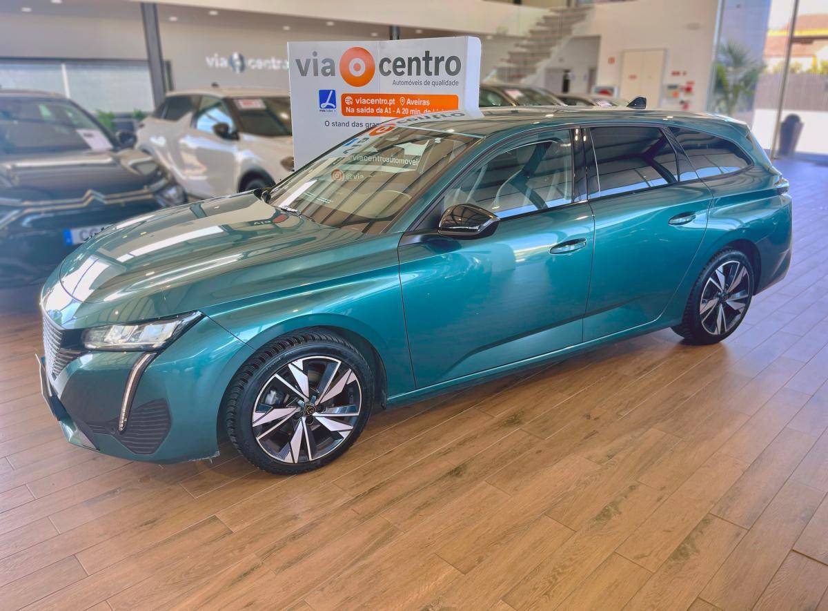 peugeot-308-sw-2022-gasolina-1199cc